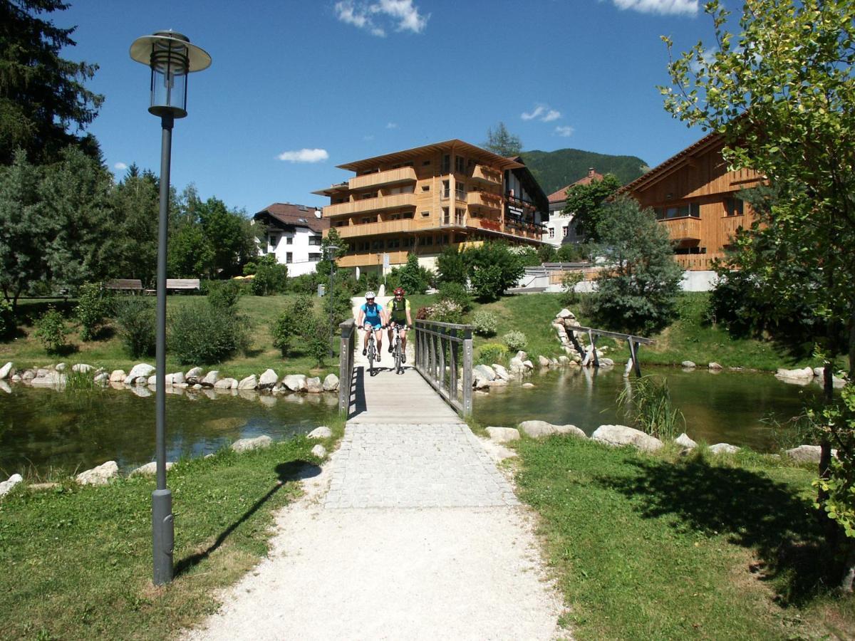 Hotel Broetz Rasùn di Sotto Esterno foto