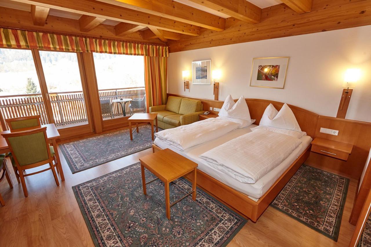 Hotel Broetz Rasùn di Sotto Esterno foto