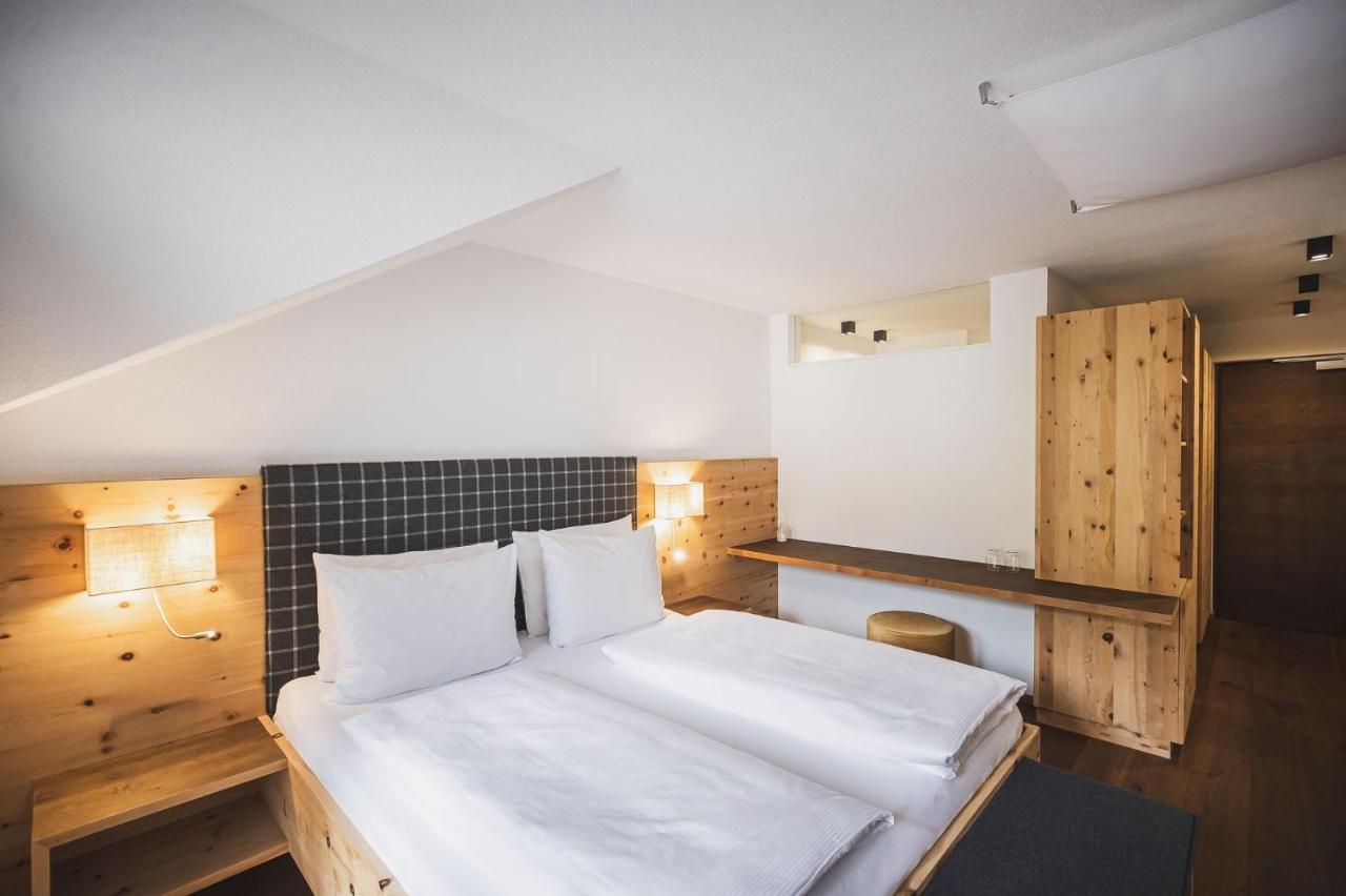 Hotel Broetz Rasùn di Sotto Esterno foto