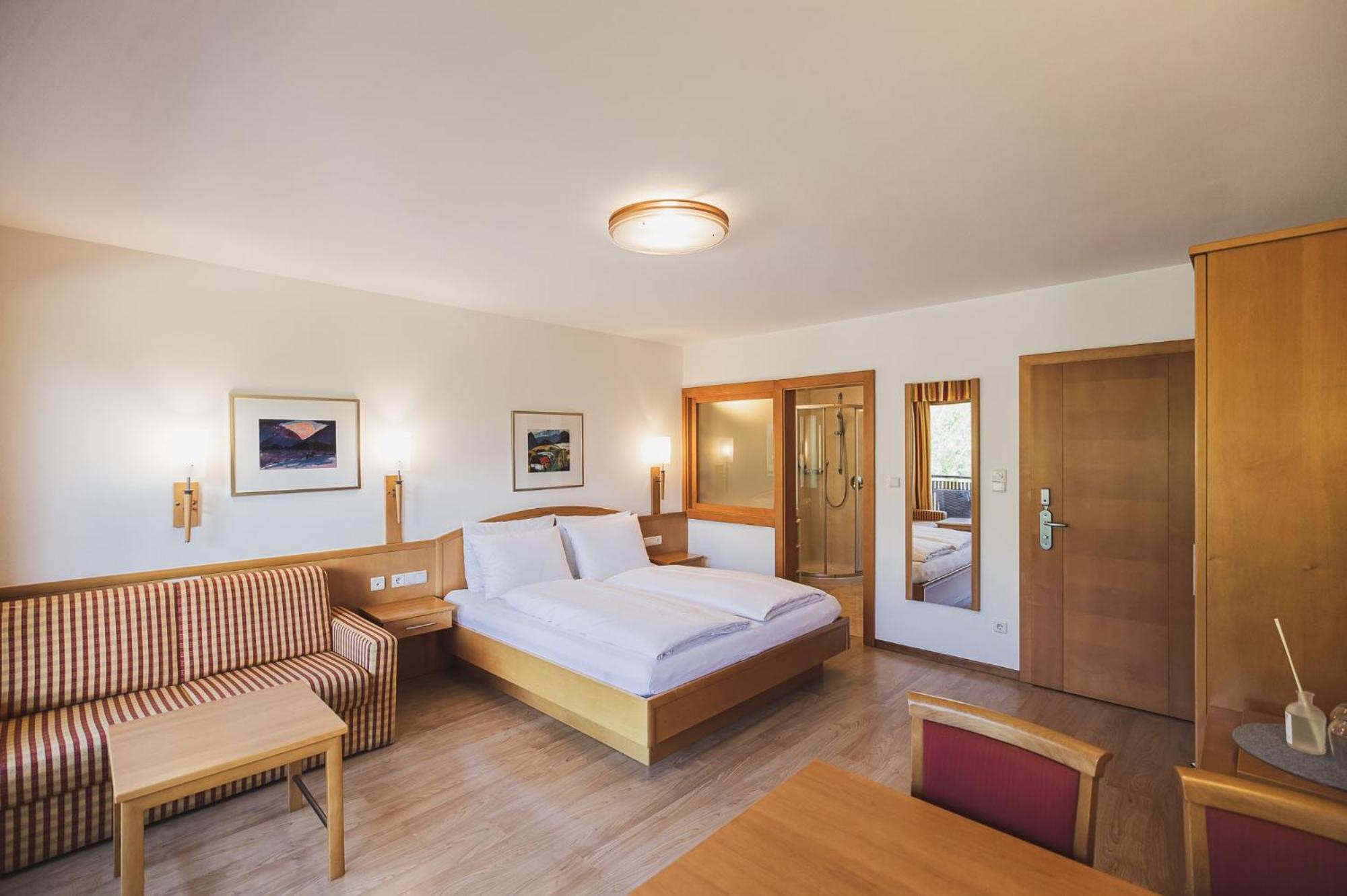 Hotel Broetz Rasùn di Sotto Esterno foto